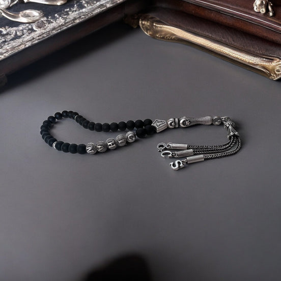 Tesbih mit gratis Armband I Onyx 33 Perlen 8mm I Halbmond- und Sternenkonzept I Versand erfolgt mit Tesbihbox