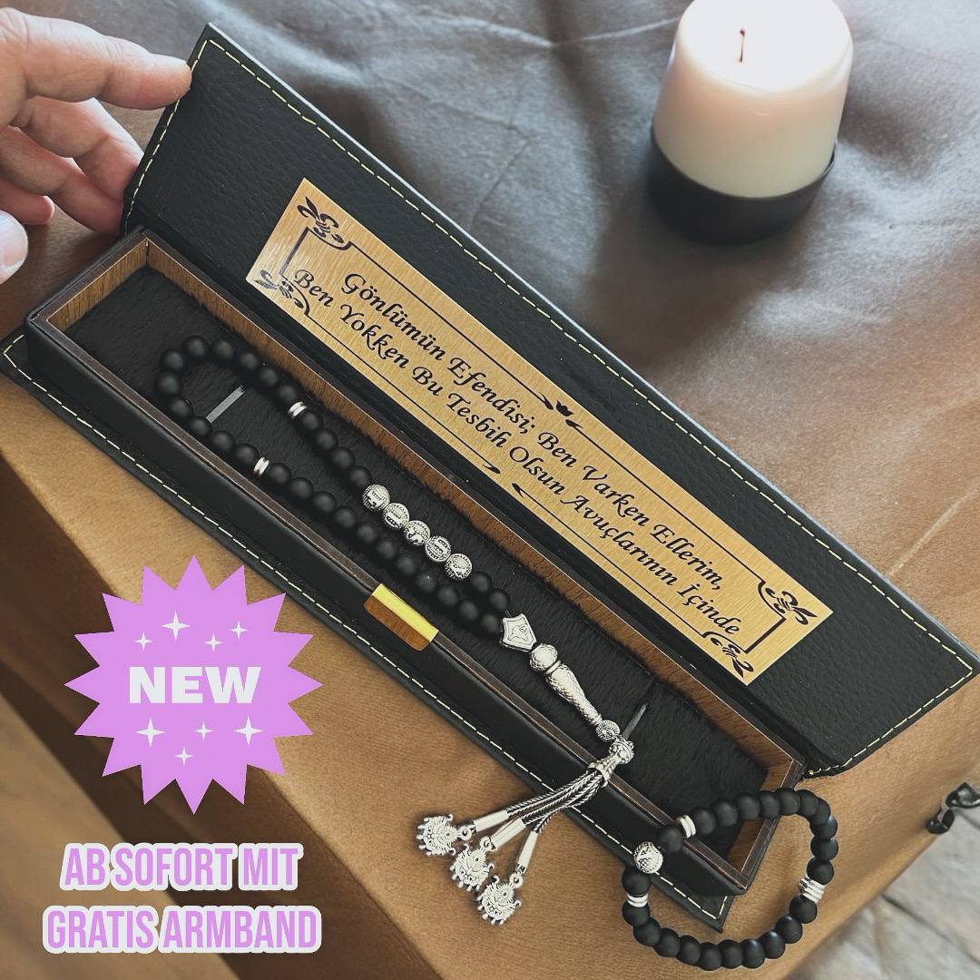 Onyx-Gebetskette + Geschenkarmband, 33 Perlen, speziell gestalteter Symbolquaste, inklusive Gebetskettendose mit der Aufschrift „Nefesim“