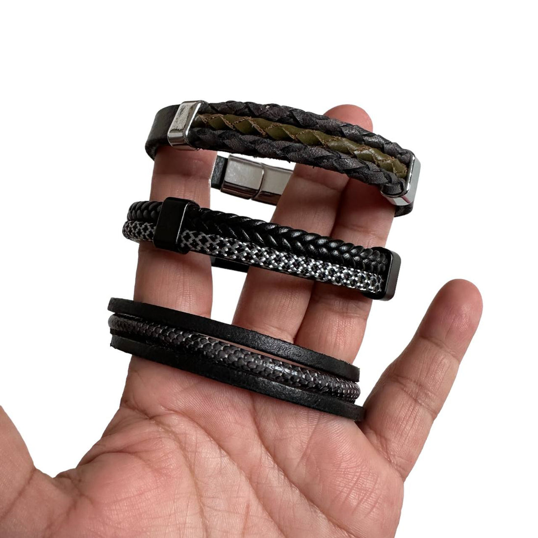 Exklusive Lederarmbänder für Damen & Herren im 3er-Set – der letzte Schliff für Ihr Outfit