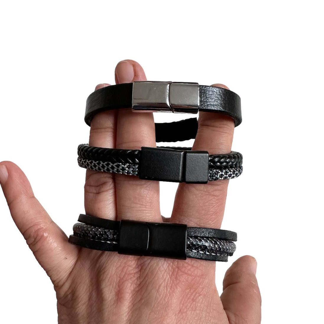 Exklusive Lederarmbänder für Damen & Herren im 3er-Set – der letzte Schliff für Ihr Outfit